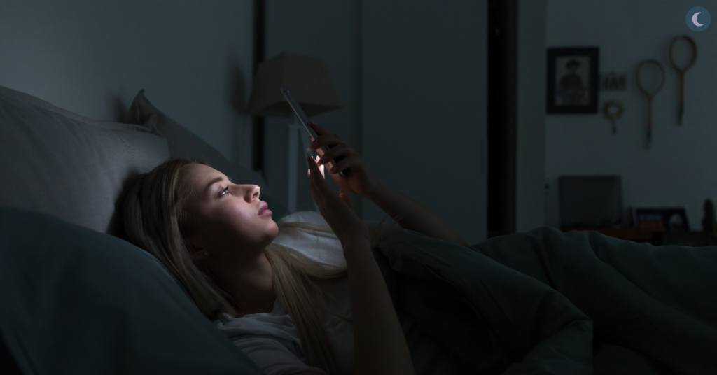 Das Handy im Bett ist ein Schlafkiller